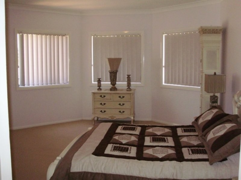 West Hoxton NSW 2171