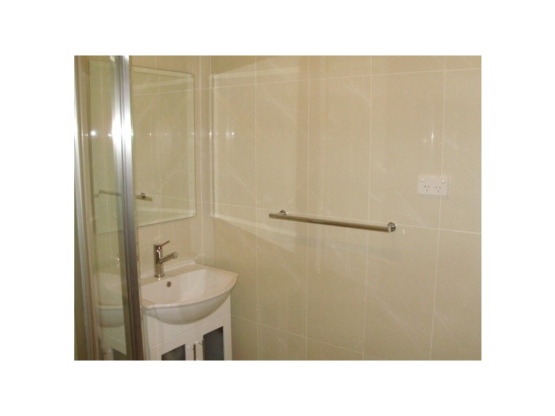 1/10 Lighthorse Pde, Holsworthy NSW 2173