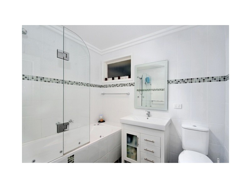 Moorebank NSW 2170