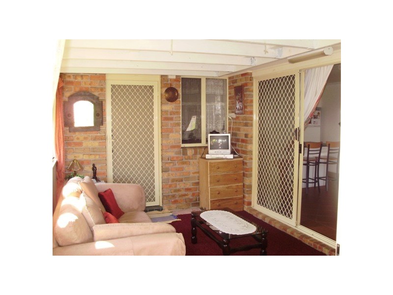 Wattle Grove NSW 2173