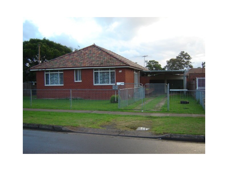 23 Gill Avenue, Liverpool NSW 2170