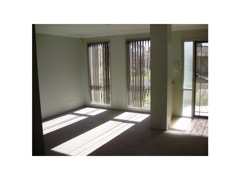 18 Bulmann Pl, Horningsea Park NSW 2171