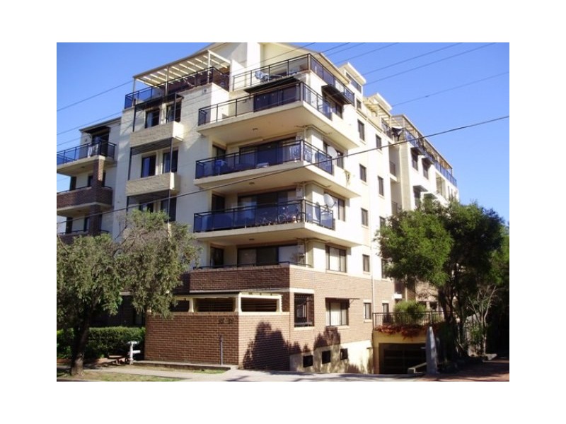 11/27-29 Bigge St, Liverpool NSW 2170