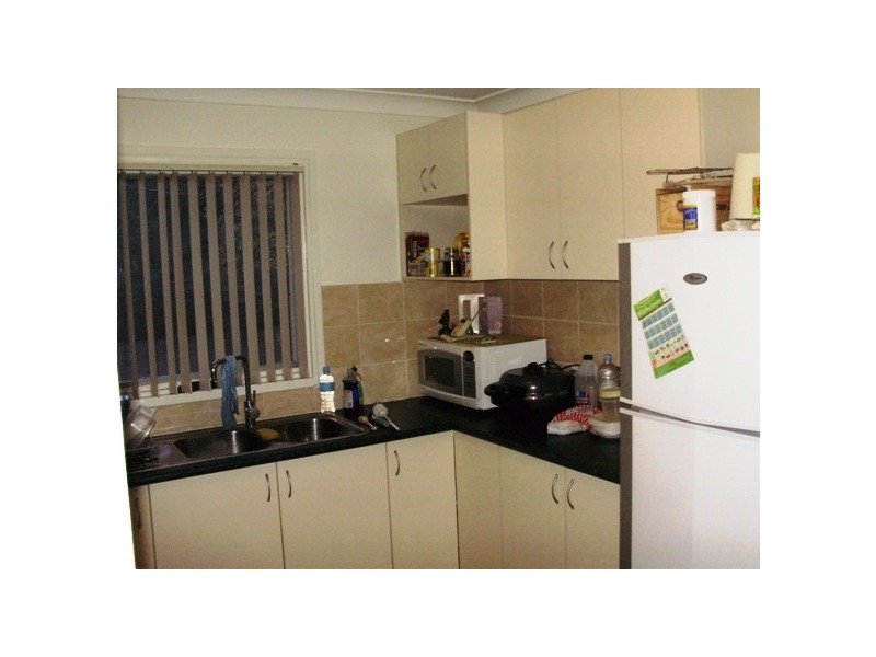 6 Wilkes Ave, Moorebank NSW 2170