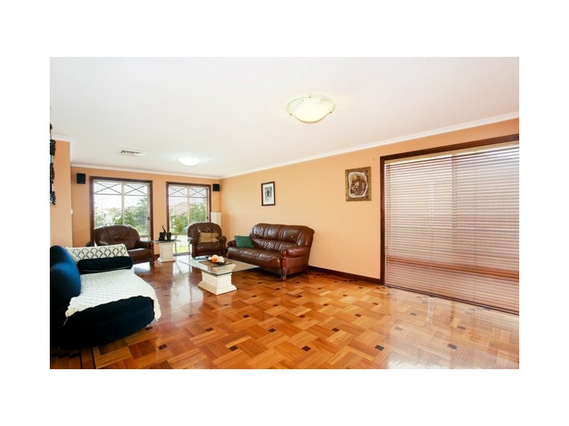 Hoxton Park NSW 2171