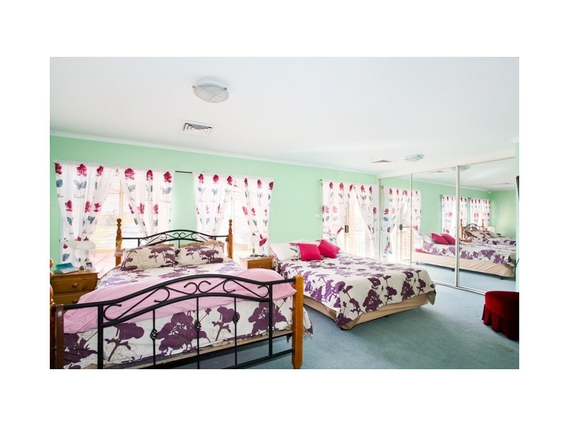 Hoxton Park NSW 2171