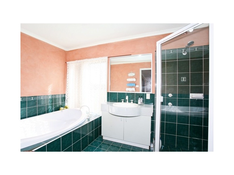 Hoxton Park NSW 2171