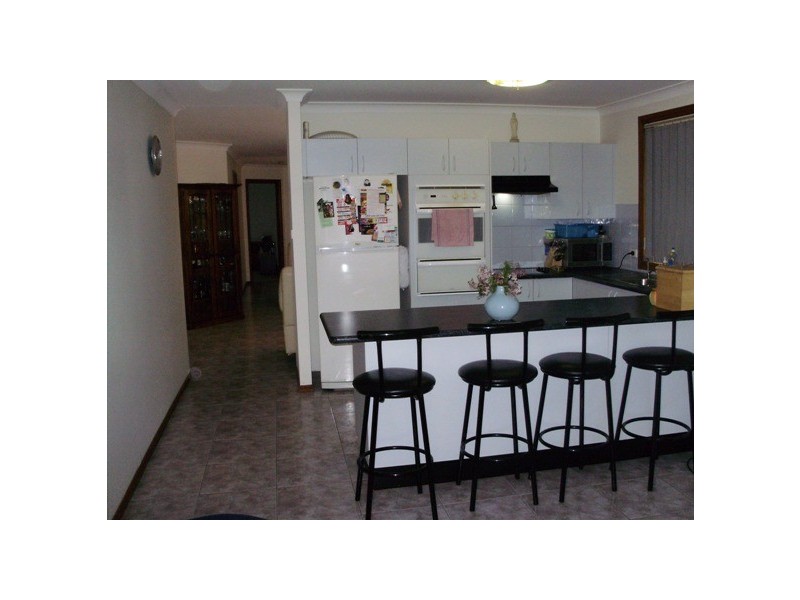 102 Tamworth Cres, Hoxton Park NSW 2171