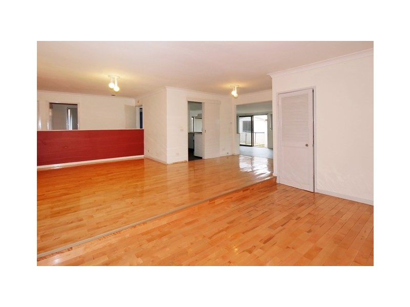 6 Kano Cls, Bonnyrigg NSW 2177