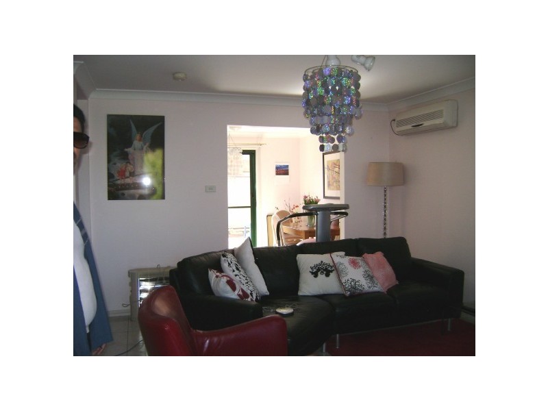 4/31-33 Myee Rd, Macquarie Fields NSW 2564