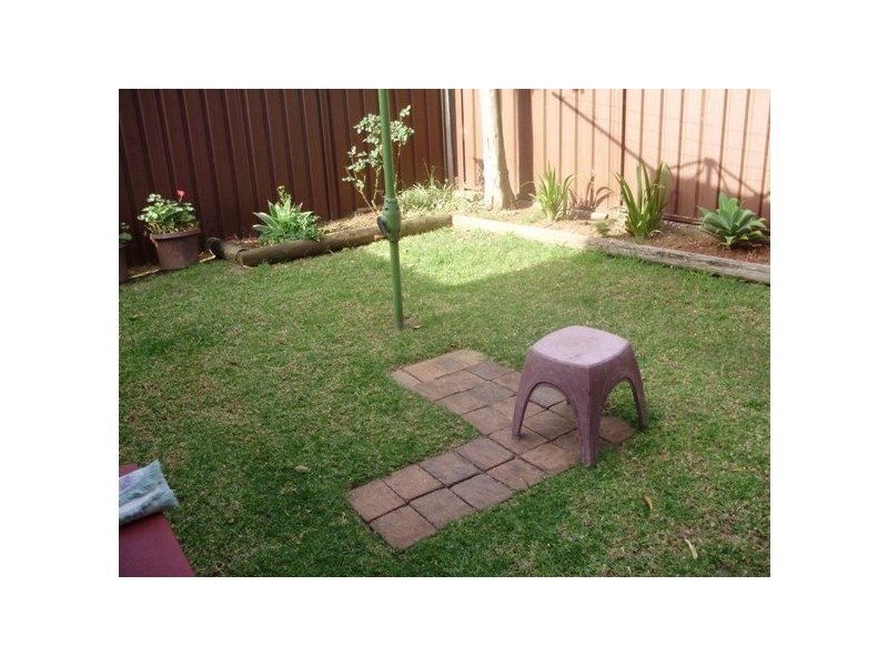 3 Grevillea Cr, Prestons NSW 2170