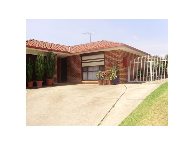 Hoxton Park NSW 2171