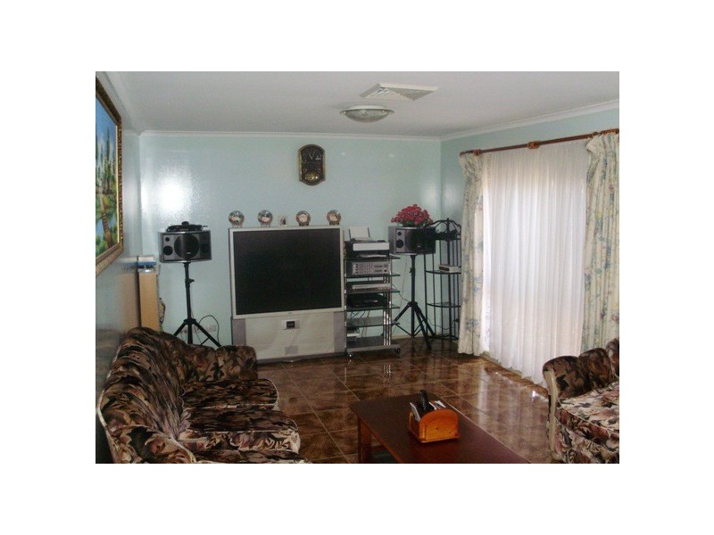 Hoxton Park NSW 2171