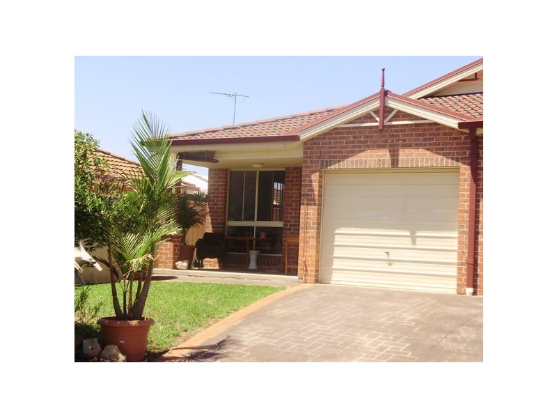 37B Wellwood Ave, Moorebank NSW 2170