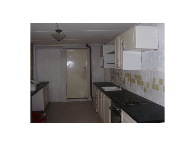 6 St Pauls Cres, Liverpool NSW 2170
