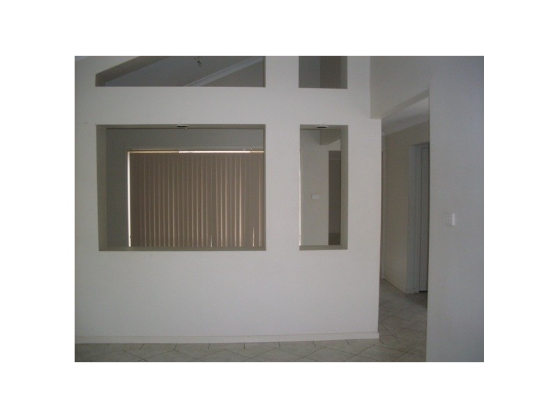 109 Sanderling Cres, Hinchinbrook NSW 2168