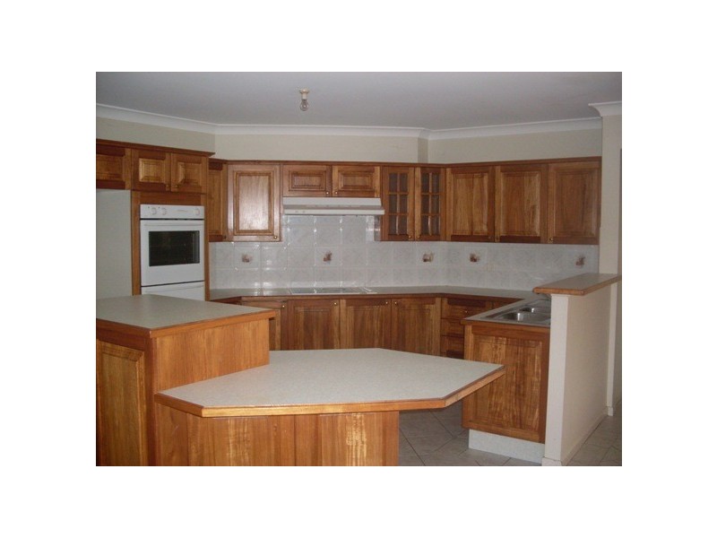 109 Sanderling Cres, Hinchinbrook NSW 2168