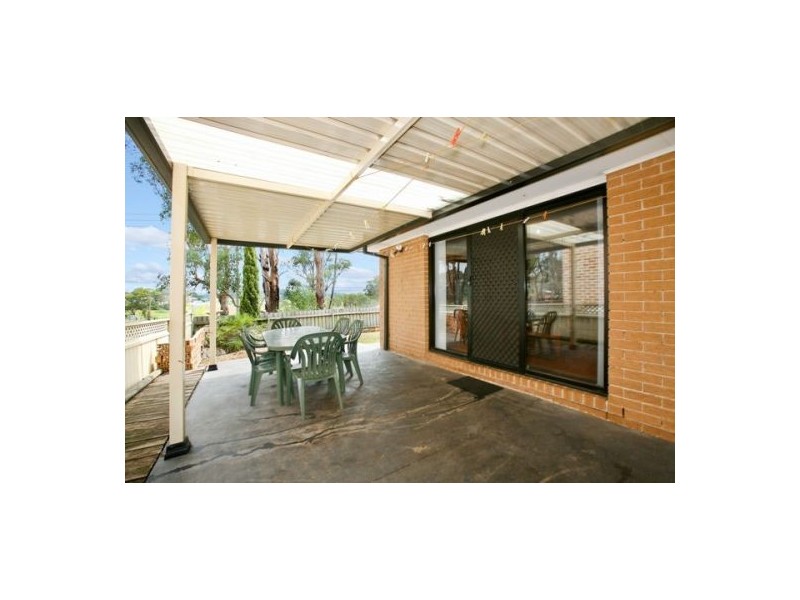 21 Domenico Cl, West Hoxton NSW 2171