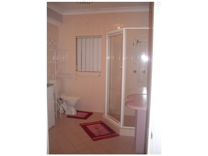 4/5 Rose St, Liverpool NSW 2170