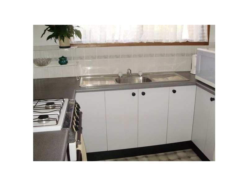 17/45 Pine Rd, Casula NSW 2170