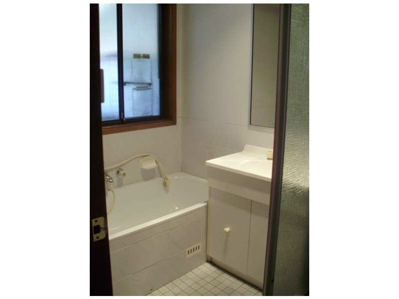 17/45 Pine Rd, Casula NSW 2170