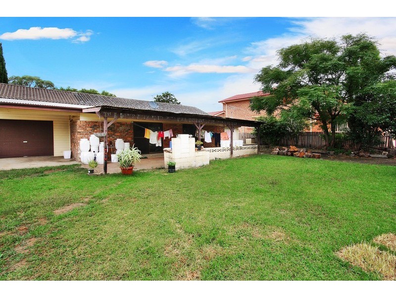 31 Coolaroo, Lurnea NSW 2170