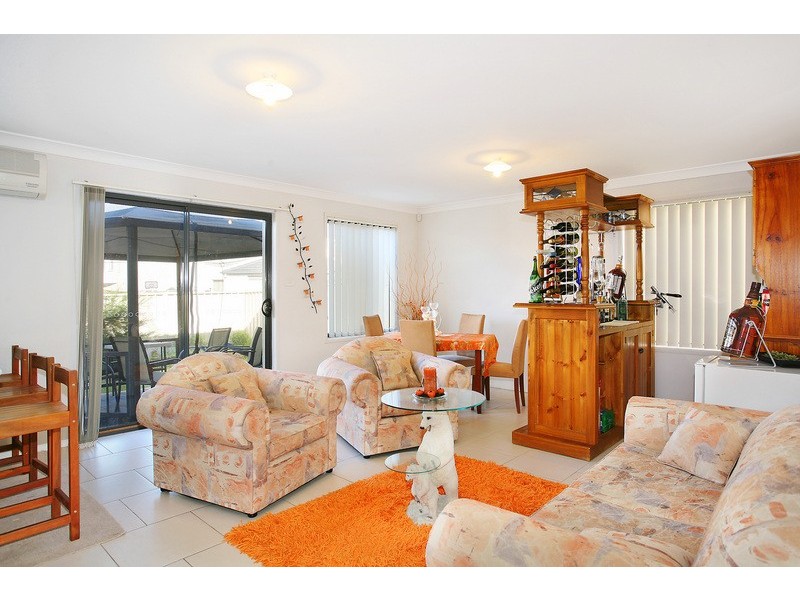 149b Pacific Palms Crct, Hoxton Park NSW 2171