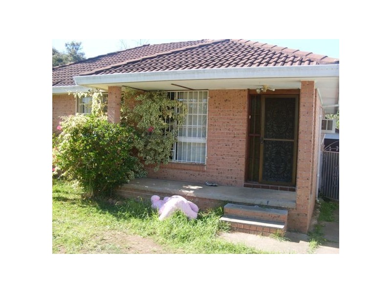 37 Bencubbin St, Sadleir NSW 2168