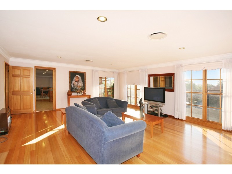 40 Guise Ave, Casula NSW 2170