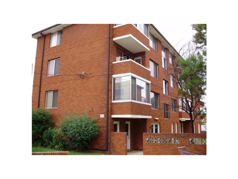 1/21A  Bathurst St, Liverpool NSW 2170