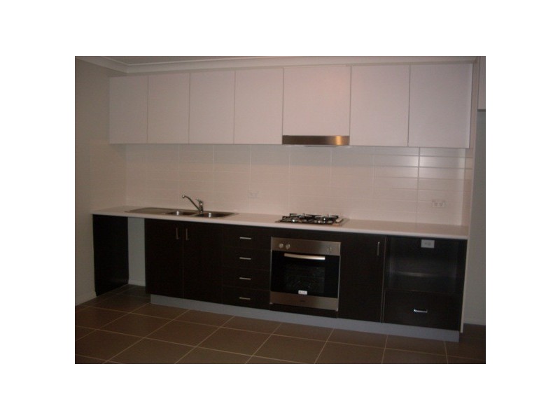 9/25  Bellona Tce, Glenfield NSW 2167