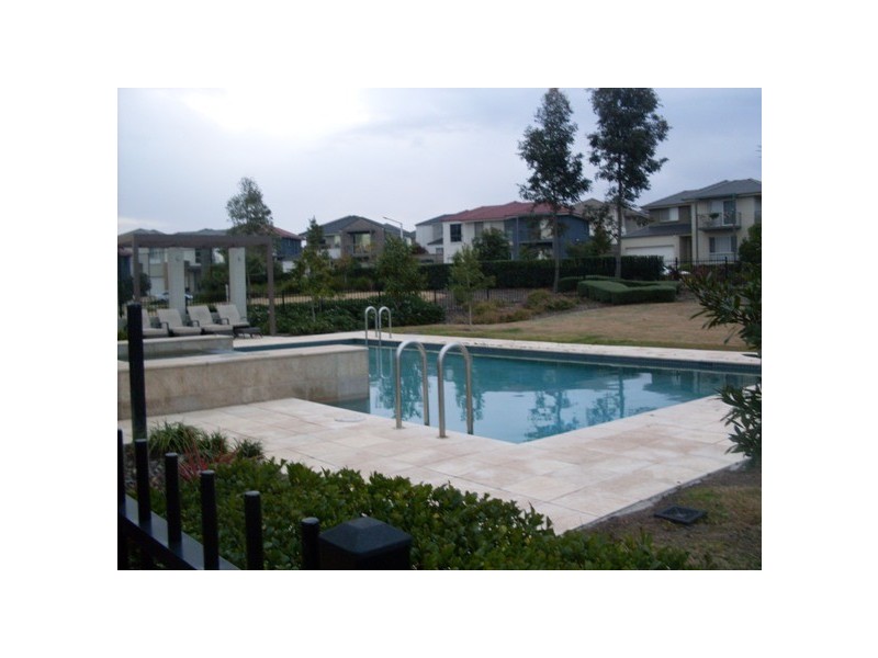 9/25  Bellona Tce, Glenfield NSW 2167