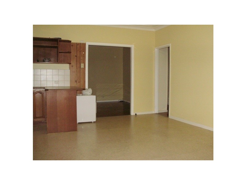 40 Medley Ave, Liverpool NSW 2170