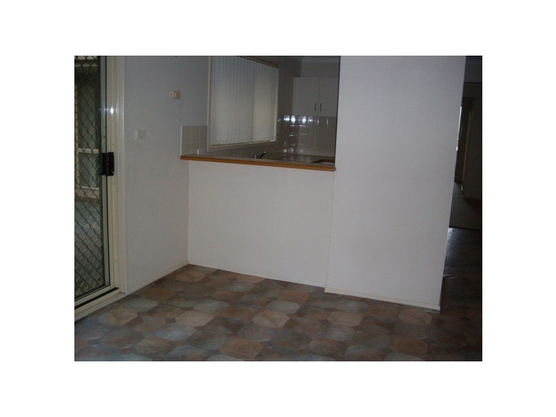 24 Horningsea Park Dr, Horningsea Park NSW 2171