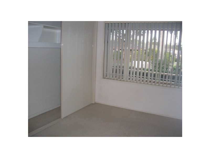 24 Horningsea Park Dr, Horningsea Park NSW 2171