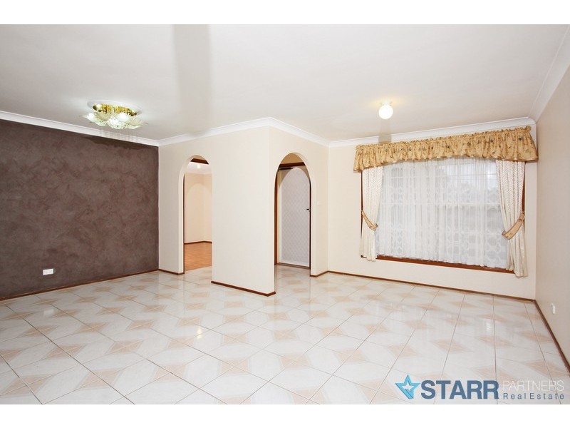 3 Marriott rd, Bonnyrigg NSW 2177