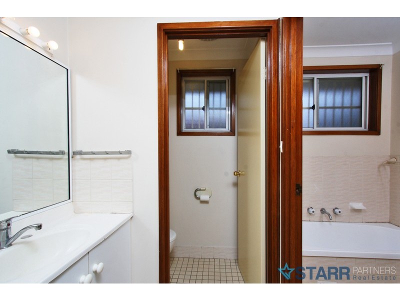3 Marriott rd, Bonnyrigg NSW 2177