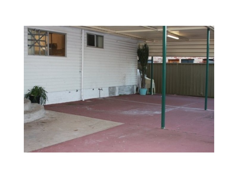 96 Maxwells ave, Ashcroft NSW 2168