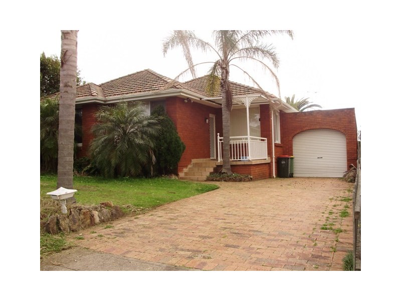 3 Hilltop ave, Mount Pritchard NSW 2170