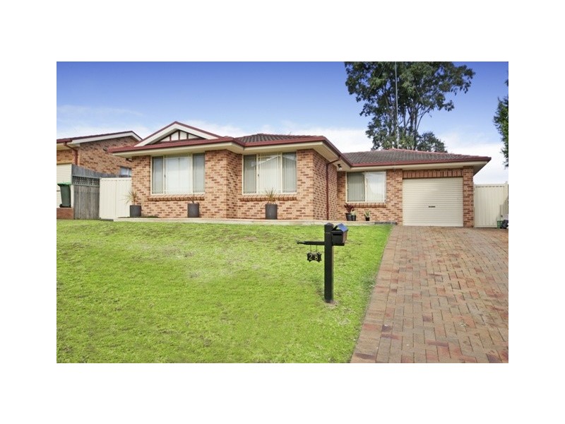 28 Bellingen way, Hoxton Park NSW 2171