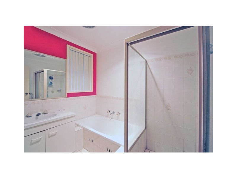 28 Bellingen way, Hoxton Park NSW 2171