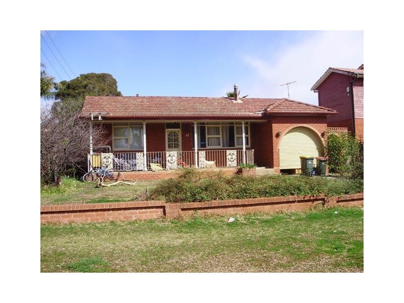 43 Apex st, Liverpool NSW 2170