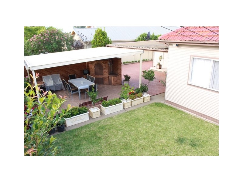 10 Violet Ave, Liverpool NSW 2170