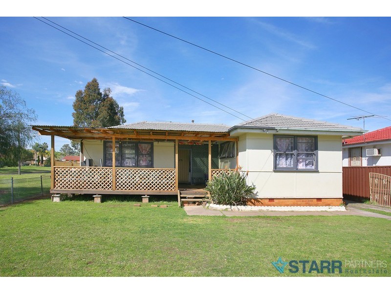 25 Festival st, Sadleir NSW 2168