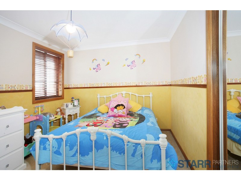 10 Domenic Close, Hoxton Park NSW 2171