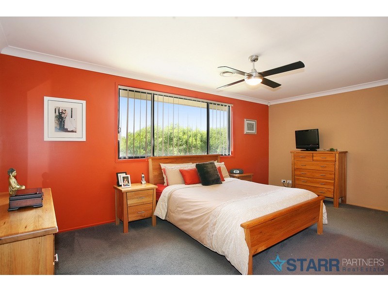 122 Greenway dr, West Hoxton NSW 2171