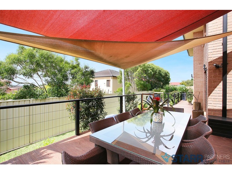 122 Greenway dr, West Hoxton NSW 2171
