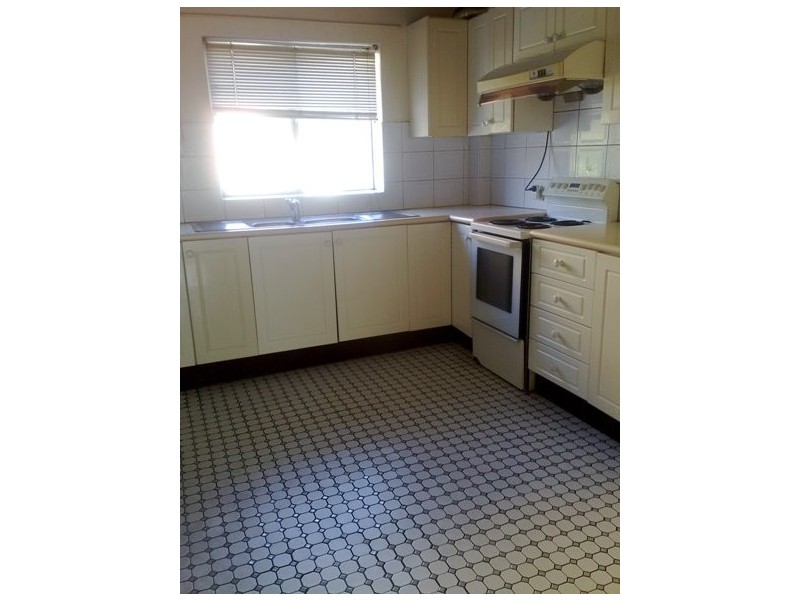 1/21A Bathurst St, Liverpool NSW 2170