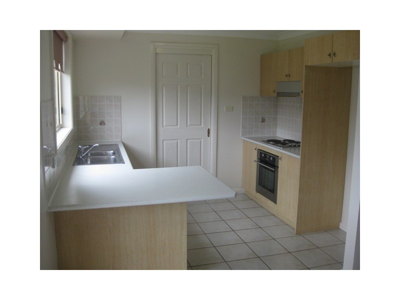 36a Whitsundays Cct, Green Valley NSW 2168