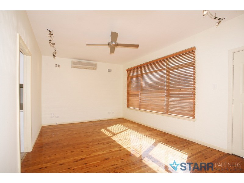 13 Amalfi St, Lurnea NSW 2170